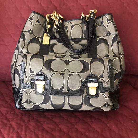 Coach poppy black with gold trim CC’s - Picture 1 of 6